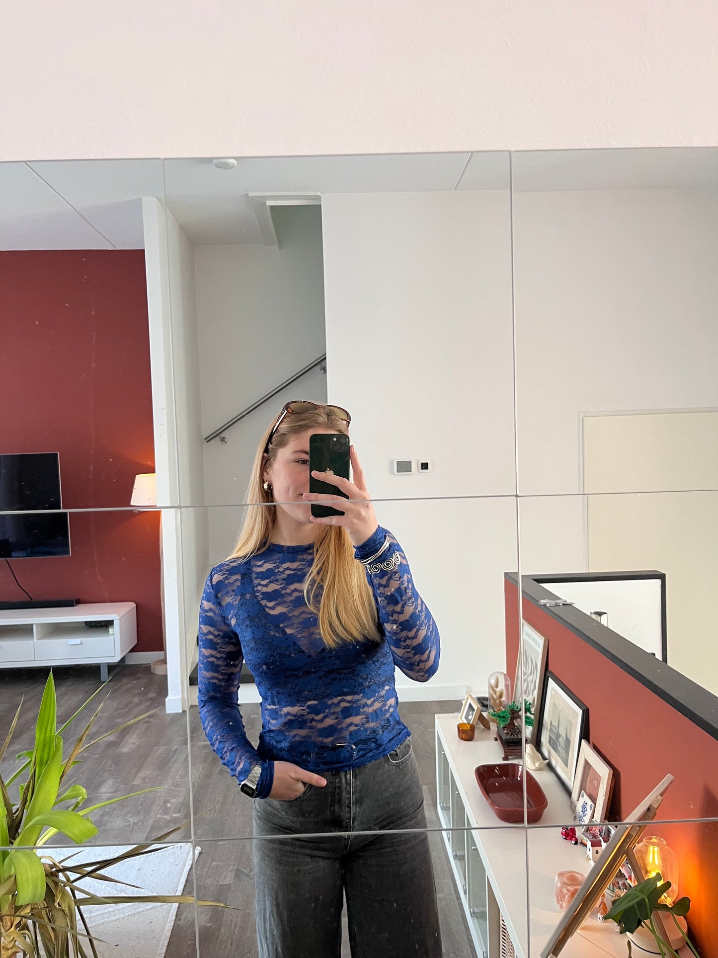 Lilly - Lace Longsleeve Blue