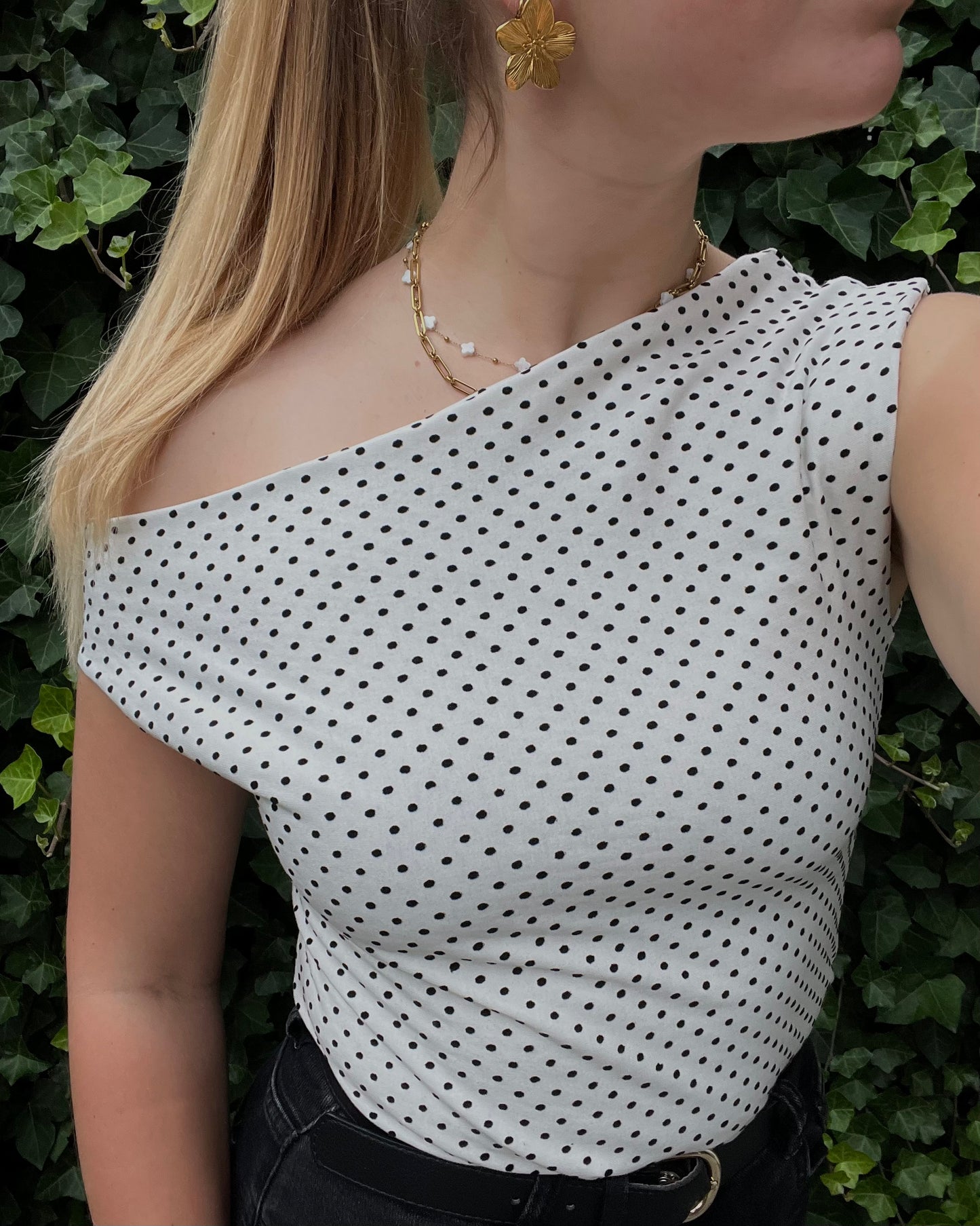 Rose - One Shoulder Top - Polkadot White