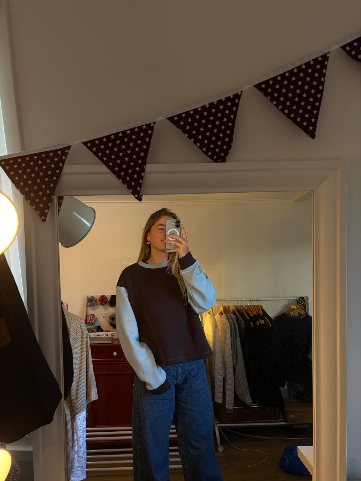 Sweater - blue brown
