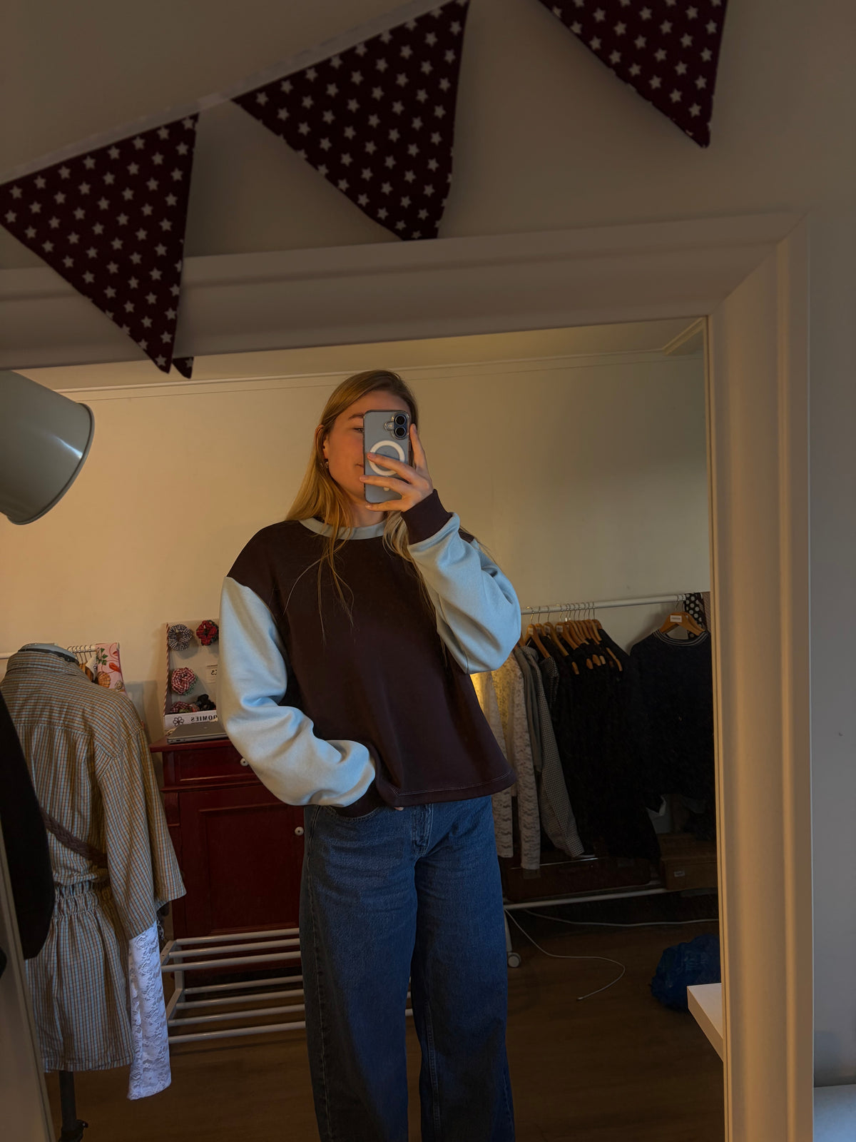 Sweater - blue brown